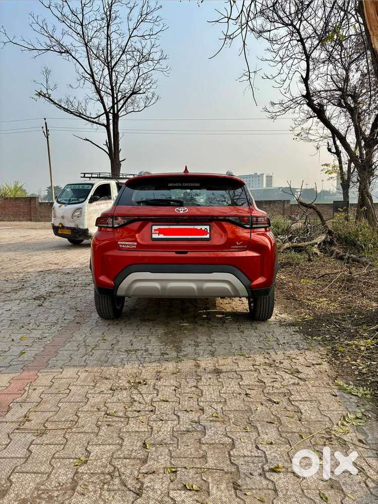 Toyota Urban Cruiser Taisor 2024 Petrol Well Maintained