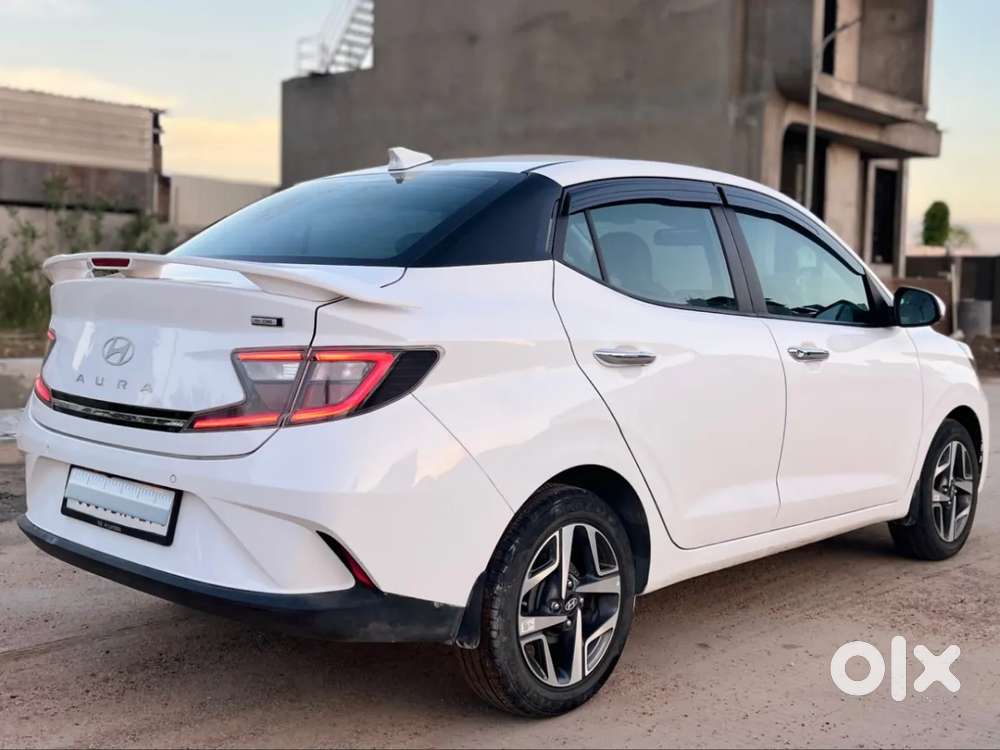 Hyundai Aura 1.2 Sx Cng, 2025, Cng & Hybrids