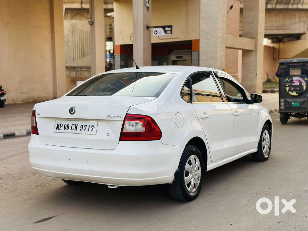 Skoda Rapid Elegance Mpi, 2012, Petrol