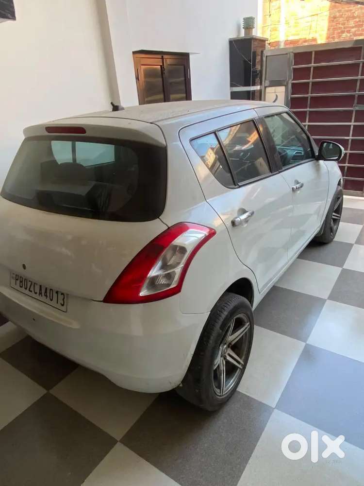 Maruti Suzuki Swift 2013