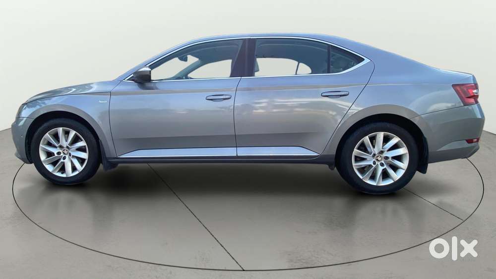 Skoda Superb Lk 1.8 Tsi At, 2018, Petrol