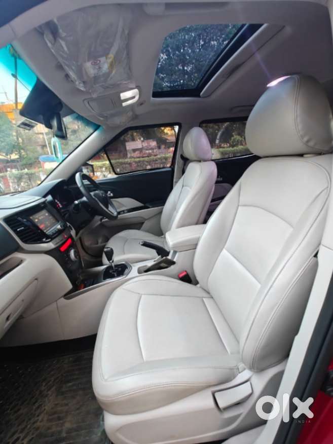 Mahindra Xuv300 W8 Amt Optional Diesel, 2023, Diesel