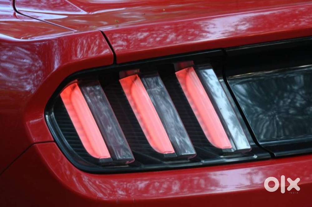 Ford Mustang V8, 2019, Petrol