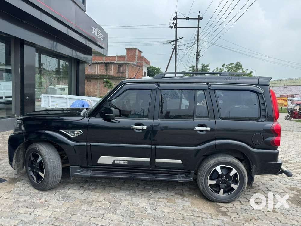 Mahindra Scorpio Classic 2022 November Ki Gadi H Diesel Good Condition