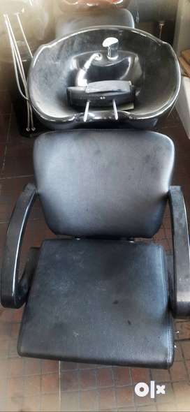 Olx 2025 shampoo chair