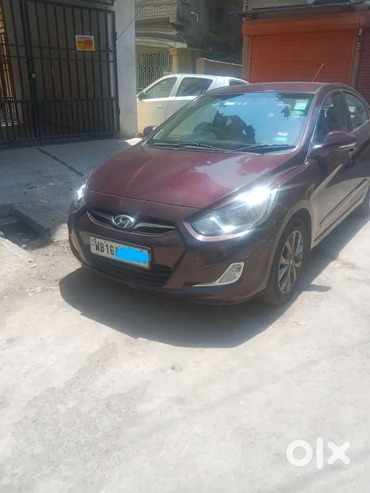 Hyundai Verna Sx 1, 6 Petrol 2013 Tax2028
