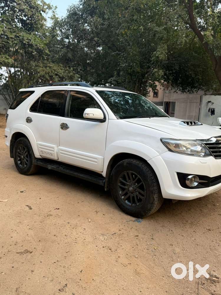 Toyota Fortuner 2015 4x4