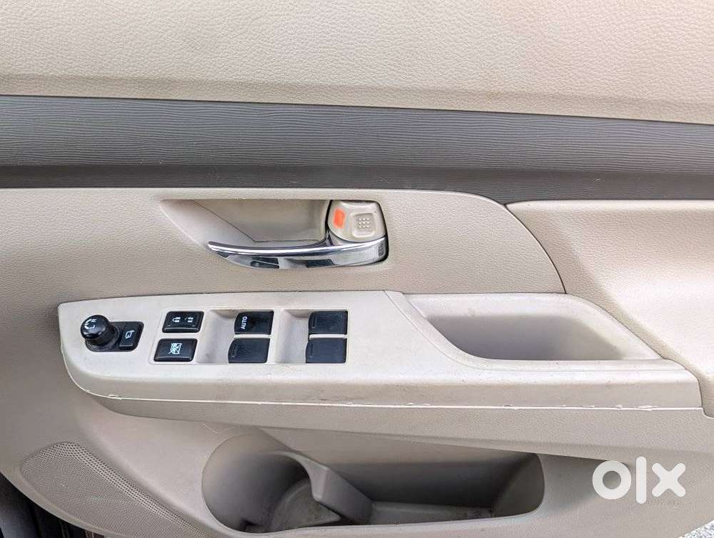 Maruti Suzuki Ertiga Vdi Shvs, 2019, Diesel