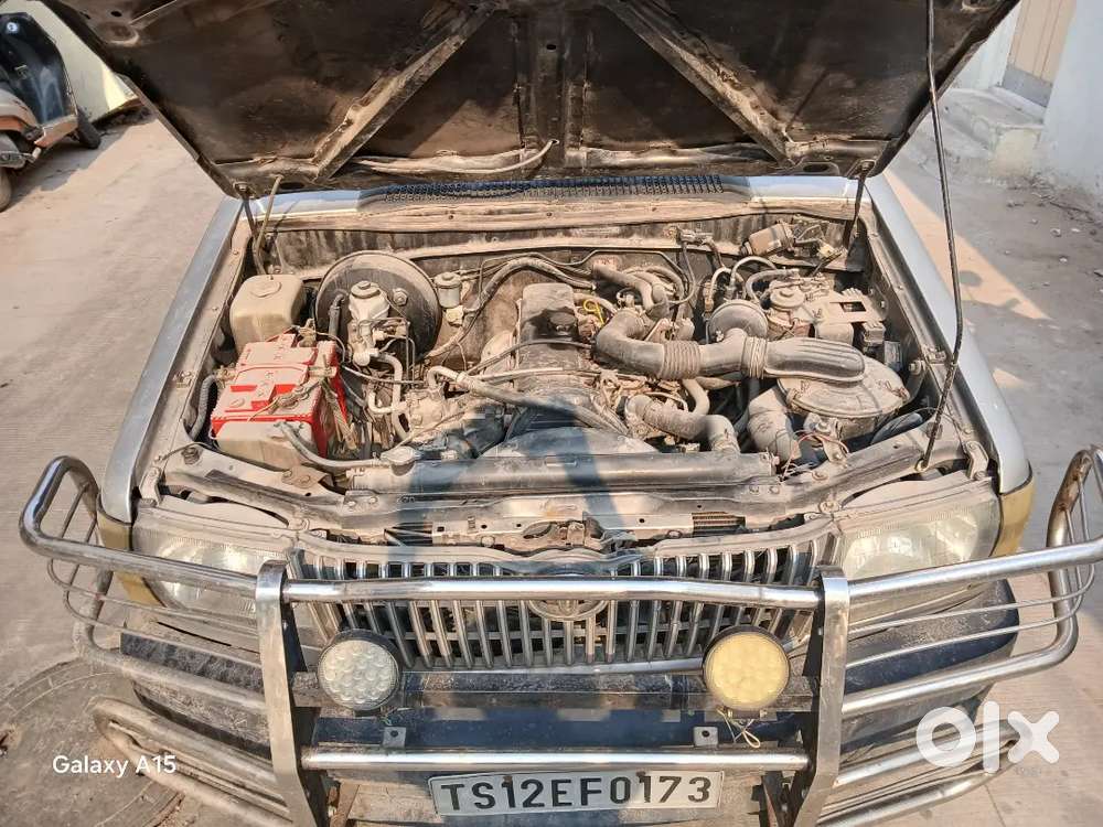 Toyota Qualis 2003 Diesel Well Maintained