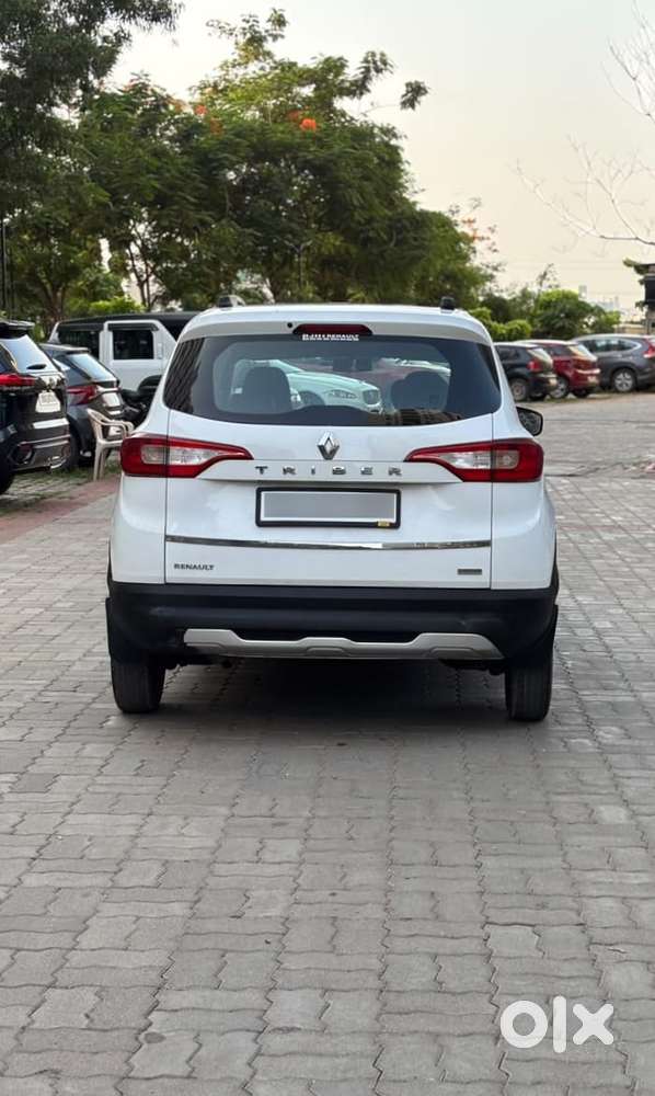 Renault Triber, 2020, Petrol