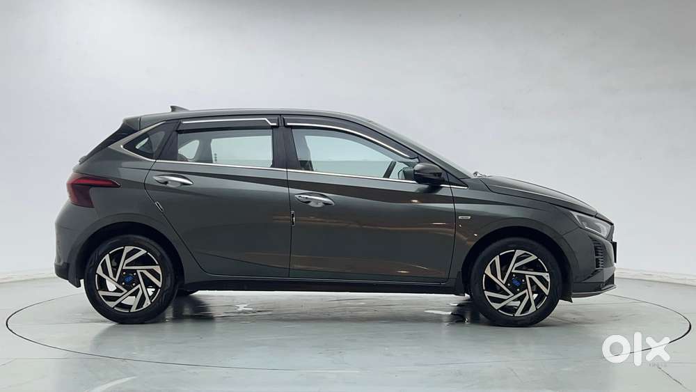 Hyundai New I20 1.2 Asta (o) Ivt, 2024, Petrol