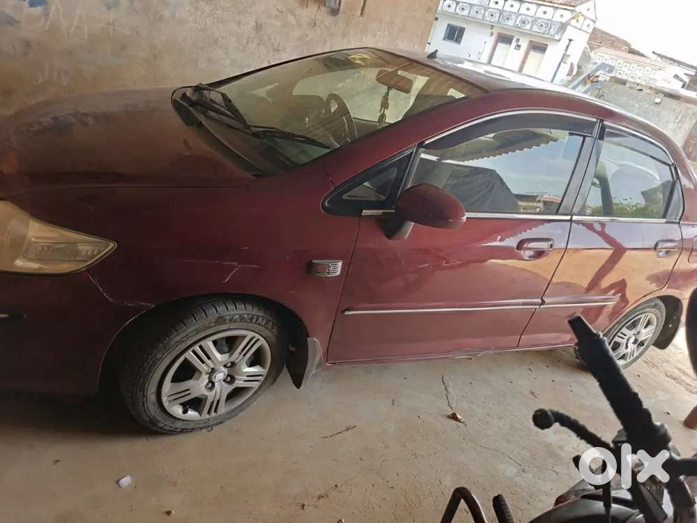 Honda City Zx 2006 Petrol Well Maintained