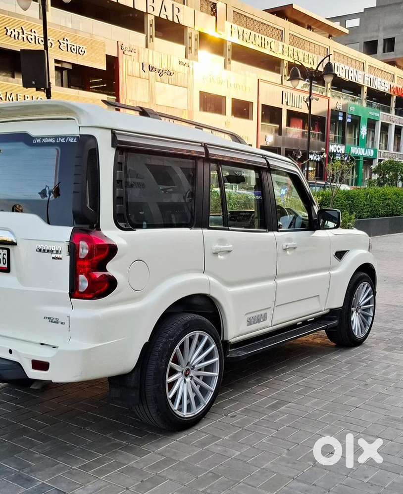 Mahindra Diesel Car 2022