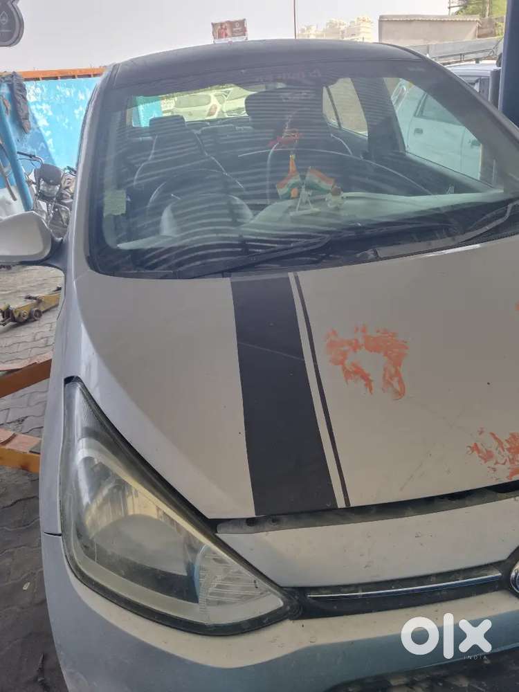 Hyundai Xcent 2015 Diesel 195000 Km Driven