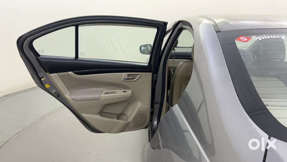 Maruti Suzuki Ciaz 2014-2017 At Zxi, 2015, Petrol