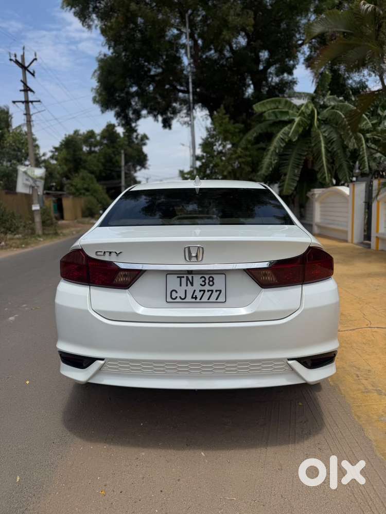 Honda City I-vtec V, 2017, Petrol