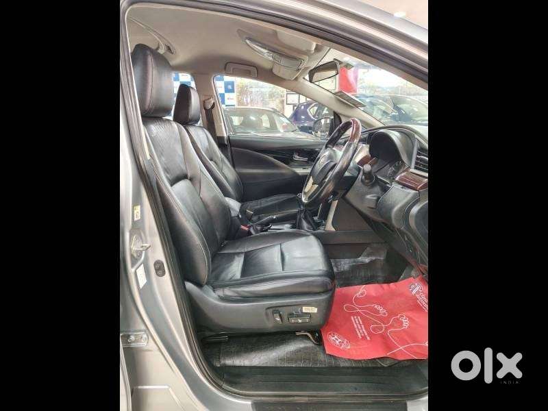 Toyota Innova Crysta Zx 2.4 Diesel 7 Seater, 2016, Diesel