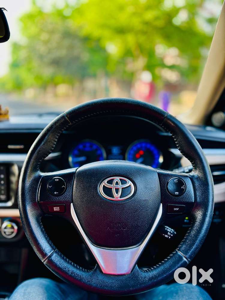 Toyota Corolla Altis Vl, 2015, Petrol