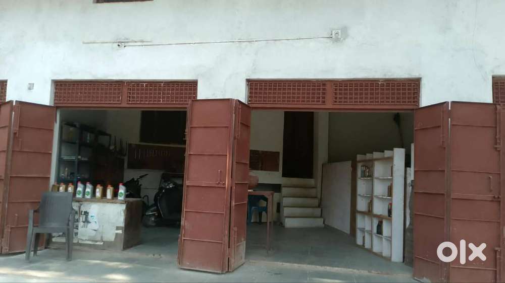 2 Shops for Rent on Mathugamda Road, Dungarpur - 620 Sq Ft Area