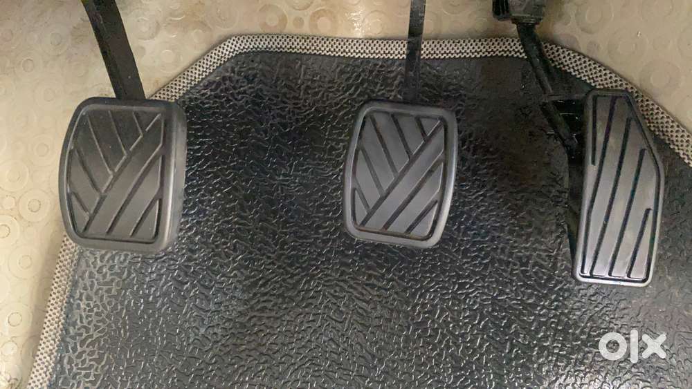 Maruti Suzuki Swift Dzire 1.2 Lxi Bsiv, 2018, Petrol