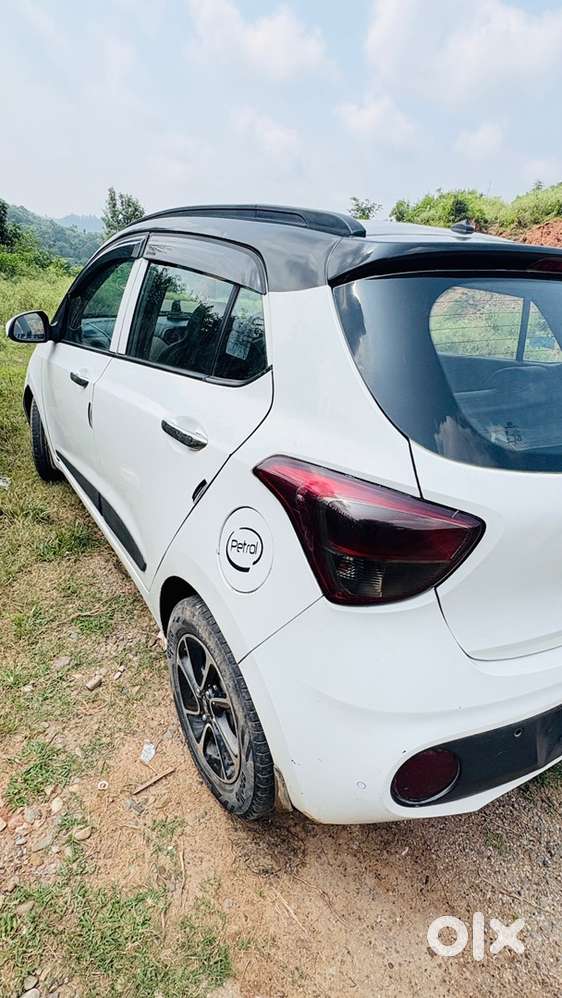 Hyundai Grand I10 2017 Petrol Well Maintained