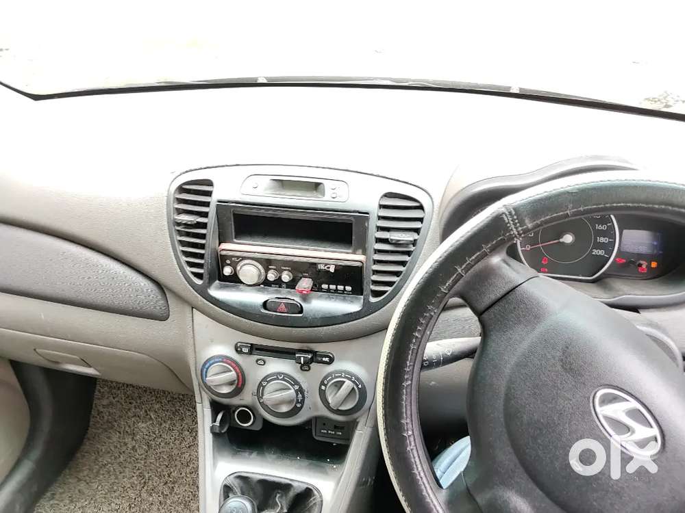 Hyundai I10 Sportz 2012 Car