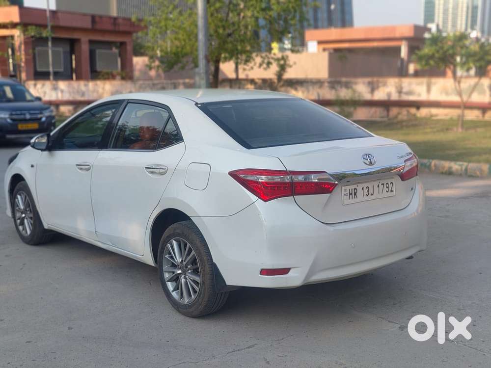 Toyota Corolla Altis Vl, 2015, Petrol