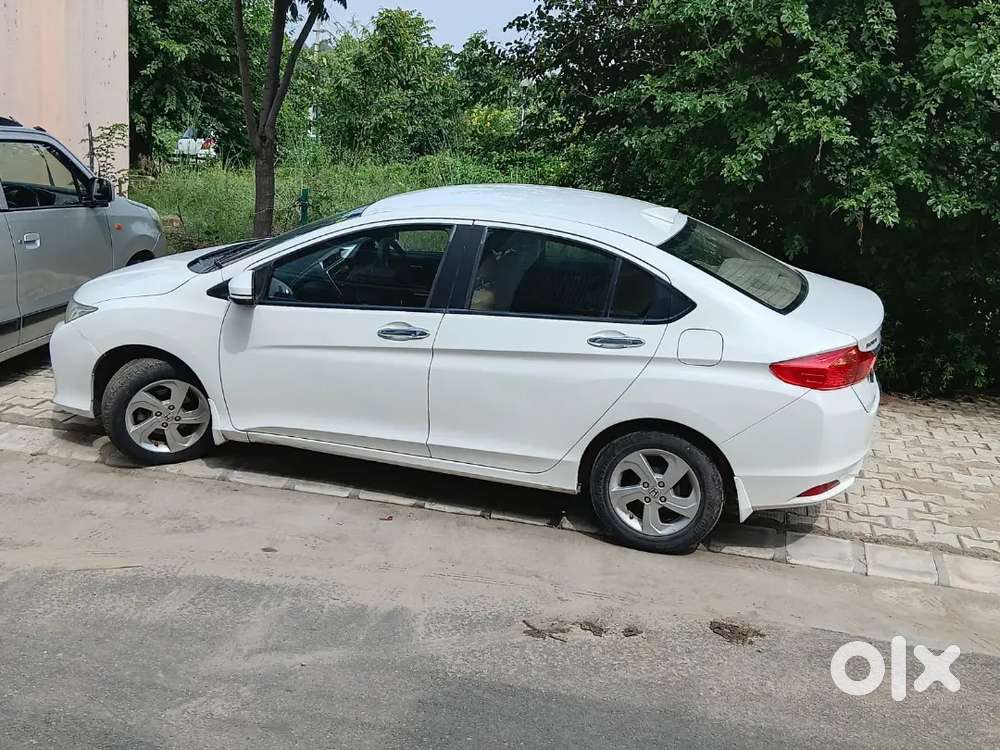 Honda City Diesel 2015 Variant