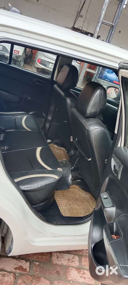 Maruti Suzuki Swift Lxi, 2017, Petrol