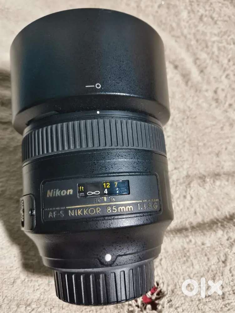 Nikon less 85 mm