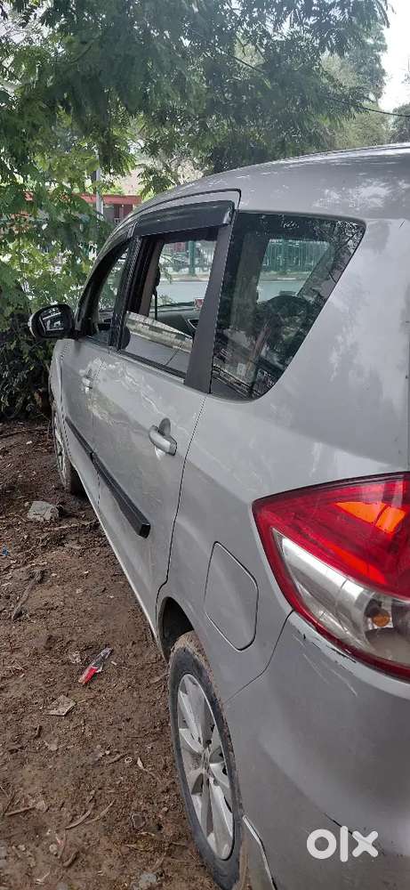 Maruti Suzuki Ertiga Zdi 2015