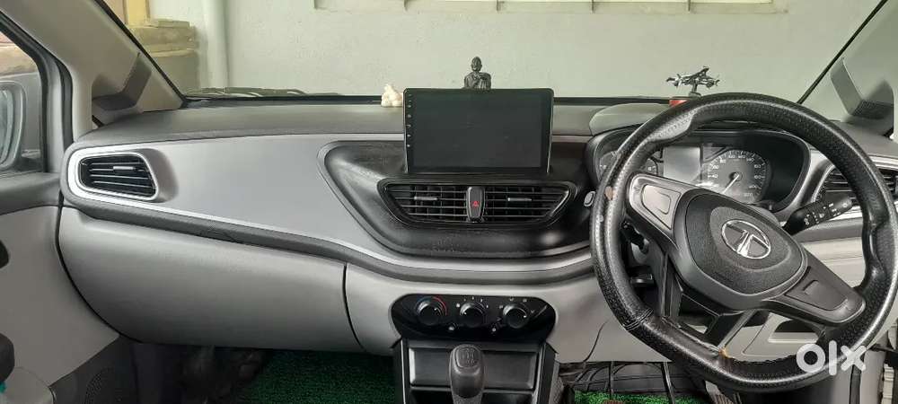 Tata Altroz 1.2 Xt 2021 Automatic Petrol