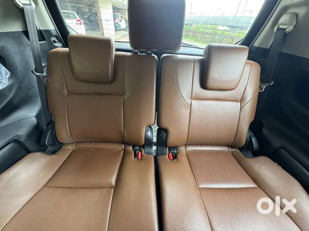 Toyota Innova Crysta 2.8z Automatic, 2016, Diesel