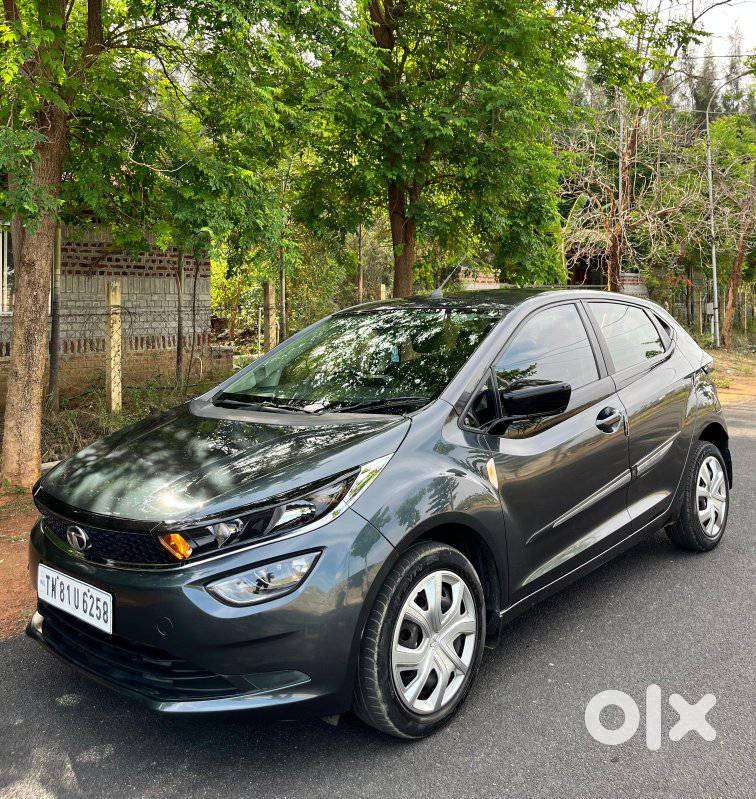 Tata Altroz, 2021, Petrol