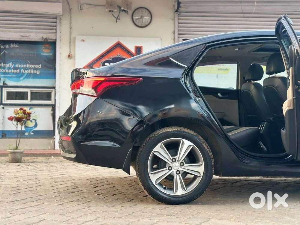 Hyundai Verna 1.6 Sx (o) Vtvt, 2019, Petrol
