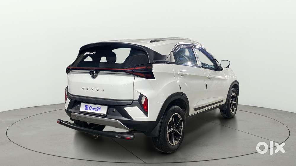 Tata Nexon Creative Plus 1.2 Revotron Petrol 6 Mt, 2025, Petrol