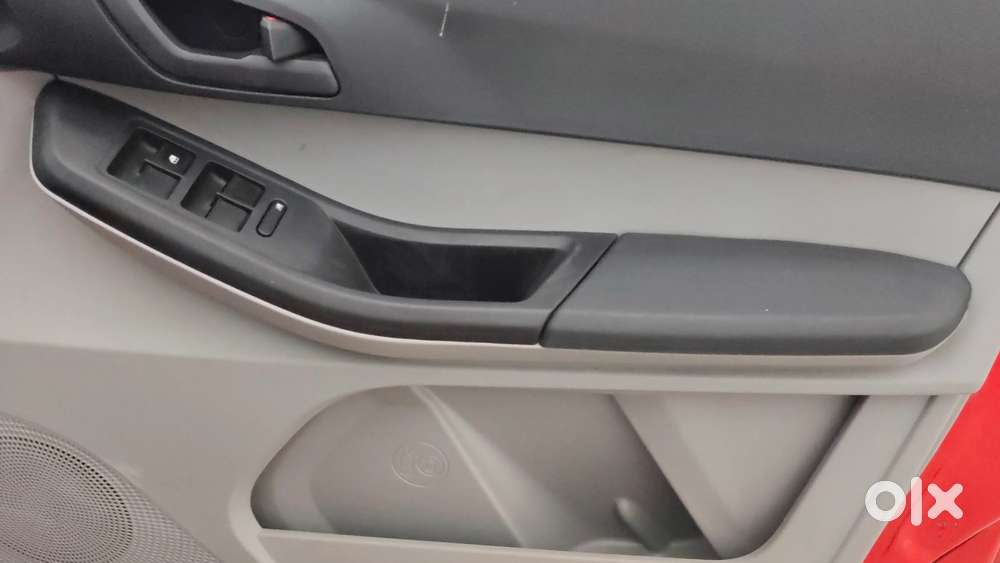 Tata Tiago 1.2 Revotron Xta, 2024, Petrol