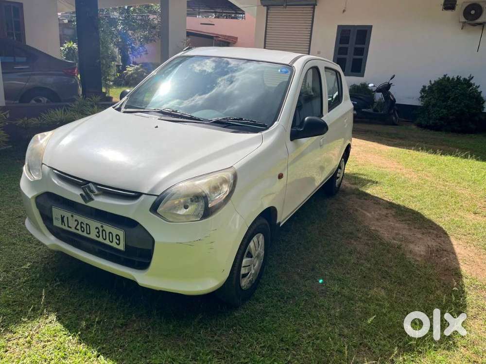 Maruti Suzuki Alto 2012 Petrol New Tires