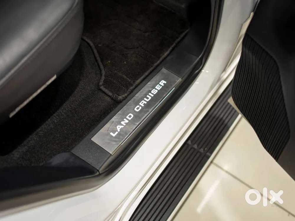 Toyota Land Cruiser 3.3 Zx Diesel, 2023, Diesel