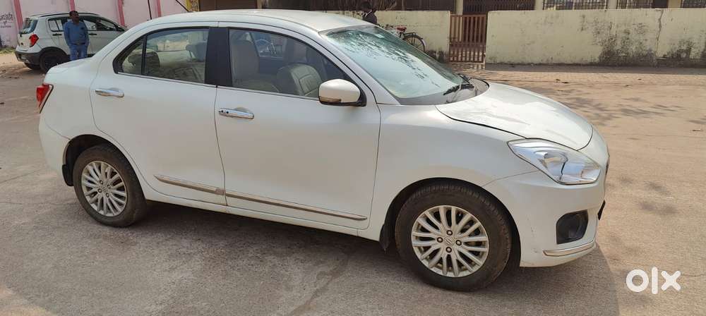 Maruti Suzuki Dzire 1.2 Zxi, 2019, Petrol