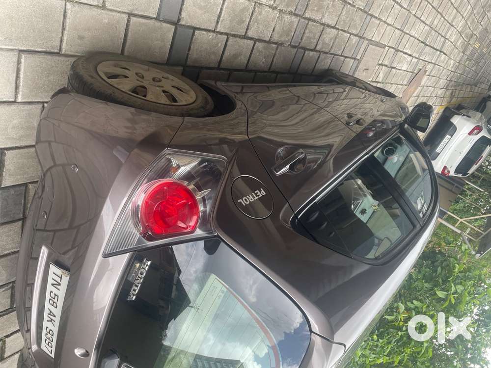 Honda Brio - Titanium