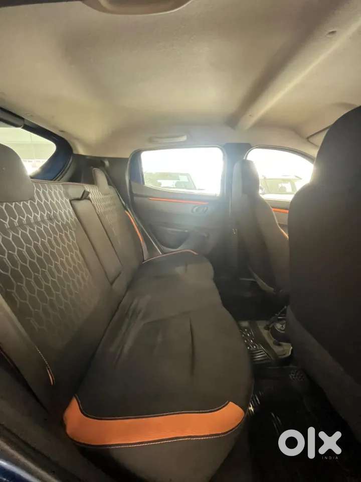 Renault Kwid 1.0 Rxt Amt, 2018, Petrol