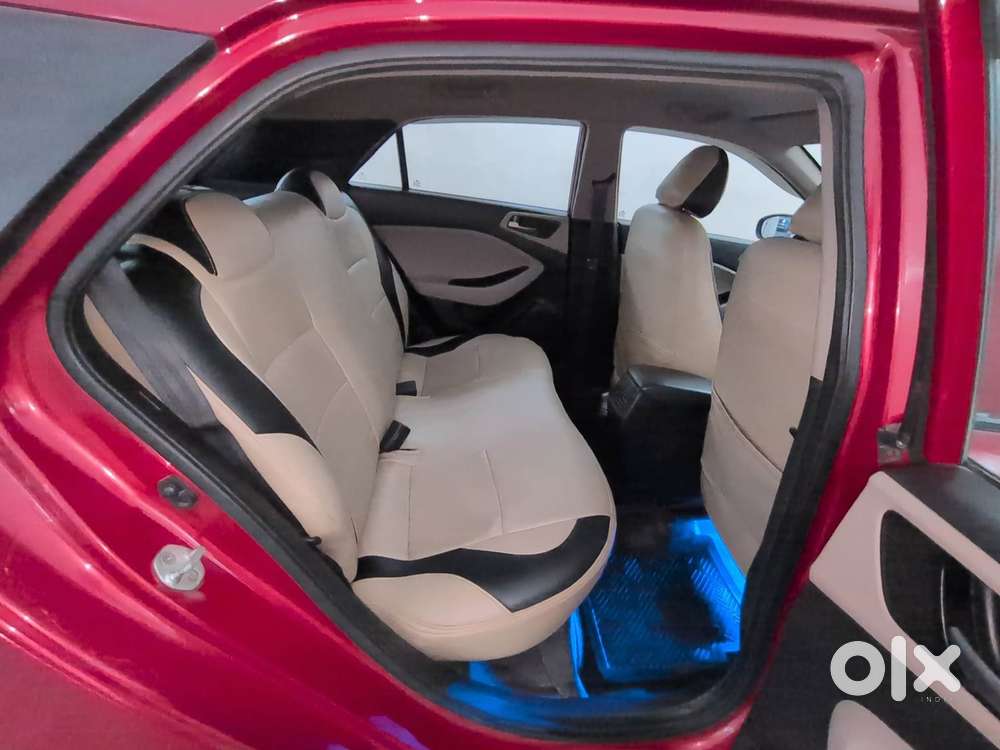 Hyundai Elite I20 Sportz (o) 1.4, 2015, Diesel