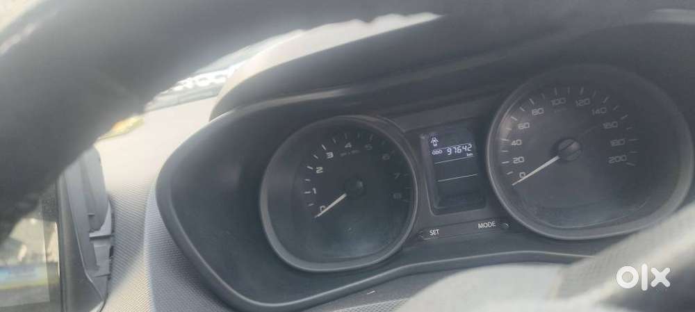 Tata Nexon 1.2 Revotron Xm (s), 2018, Diesel
