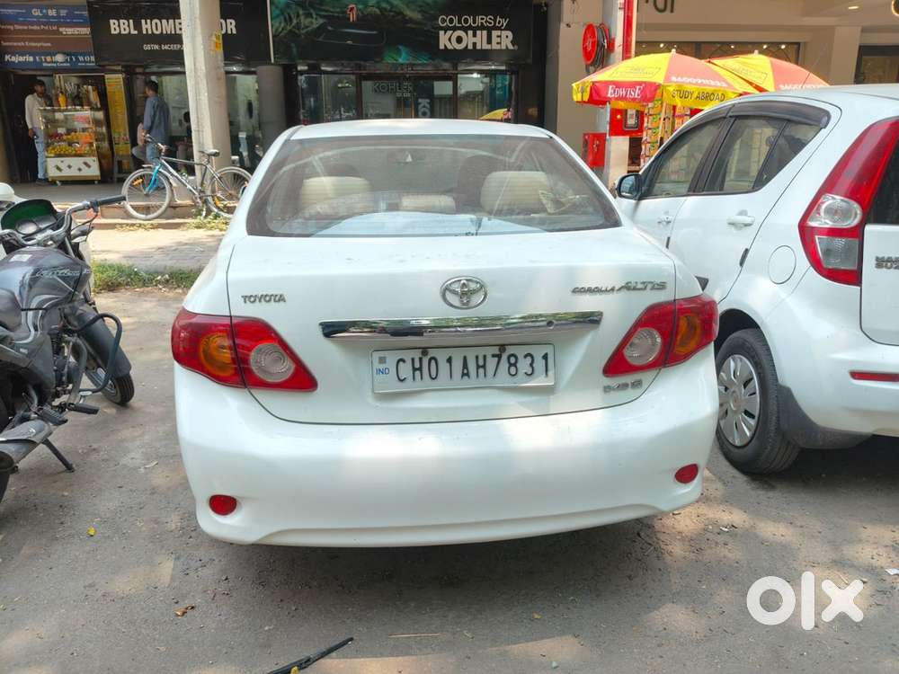 Toyota Corolla Altis Diesel 160000 Km Driven