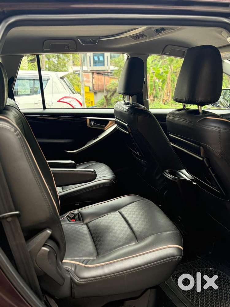 Toyota Innova Crysta 2.4 V, 2018, Diesel