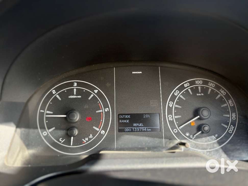 Toyota Innova Crysta 2.4 Gx Mt, 2019
