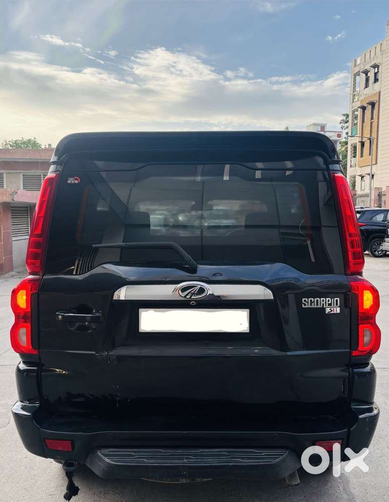 Mahindra Scorpio S10, 2017, Diesel