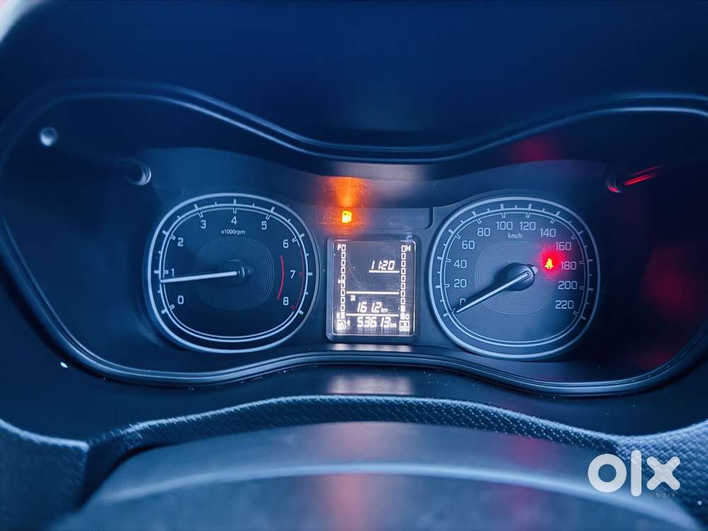 Maruti Suzuki Vitara Brezza 1.5 Vxi, 2021, Petrol
