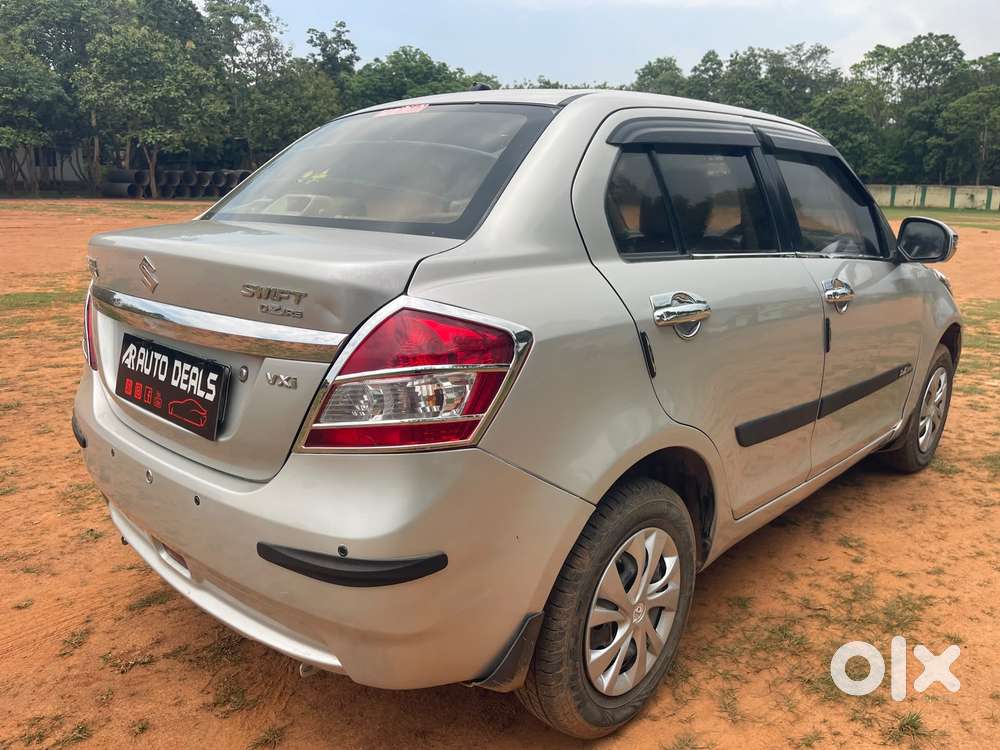 Maruti Suzuki Swift Dzire 1.2 Vxi Bsiv, 2014, Petrol